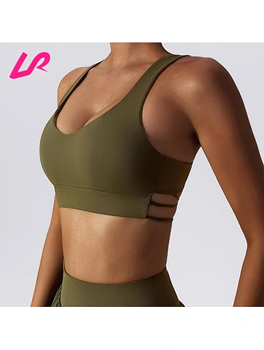 good sports bra for large Cover up in style with our criss cross back sports bra. Designed for comfort and support, it's a must-have for any workout wardrobe. Shop now and stay ahead of the trend.